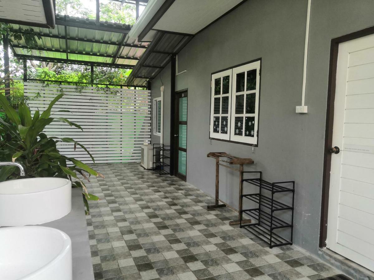 Backpack Hostel Kohyaoyai Ko Yao Dış mekan fotoğraf